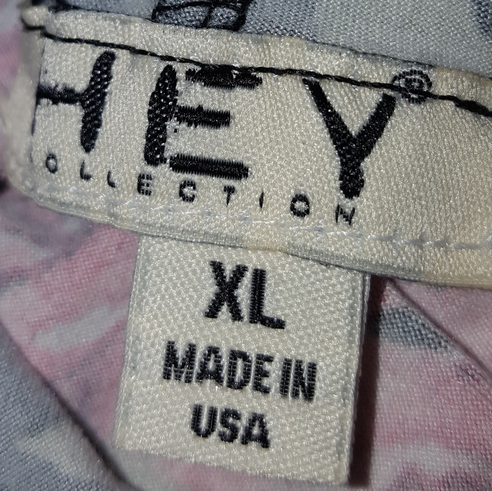 Shirt - Picture 4 of 4